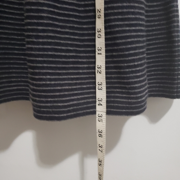 Dress - Picture 3 of 5